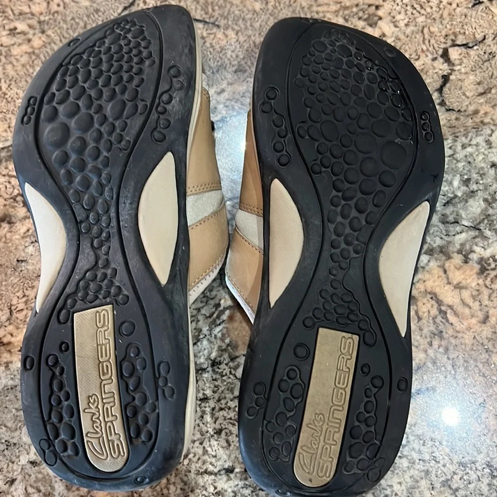 Clarks sandals cream